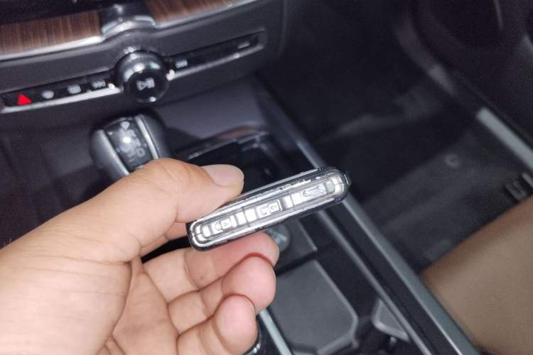 Used Volvo XC60 2021 T5 4x4 Smart Luxury Edition
