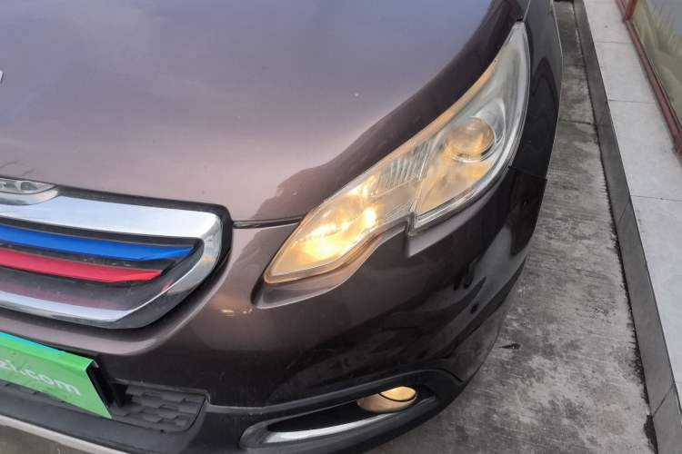 Used Peugeot 2008 2014 1.6L Automatic Fashion Edition
