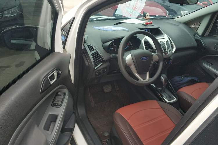 Used Ford EcoSport 2013 1.5L Automatic Fashion Model