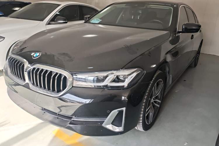 Used BMW 5 Series 2022 Second Facelift 530Li Leading Edition Luxury Package
