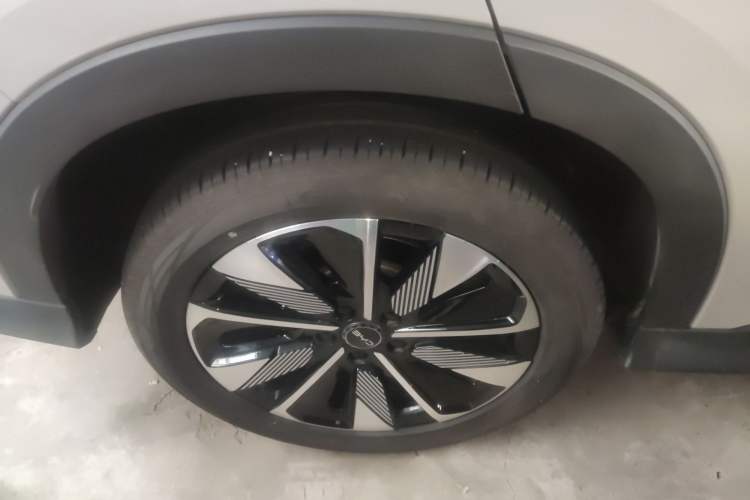 Used BYD Song PLUS New Energy 2025 EV 520km Premium Version
