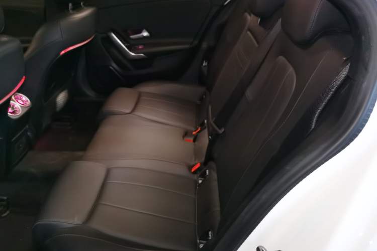 Used Mercedes-Benz A-Class 2022 Revised Version A 200 L Sport Sedan Fashionable Style