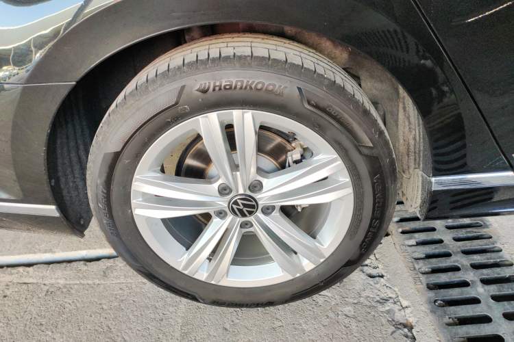 Used Volkswagen Magotan 2025 Zhongxiang Version 280TSI DSG Comfort Edition
