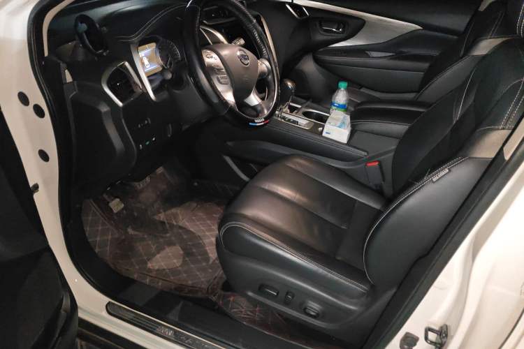 Used Nissan Murano 2021 2.5L XL Two-Wheel Drive Smart Connect Luxury Edition
