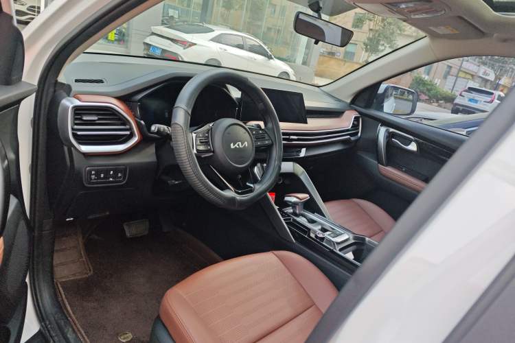 Used Kia Sportage R 2021 Ace 2.0L Splendid Edition
