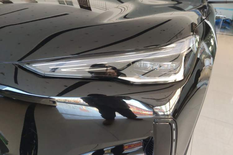 Used  E5 2024 440km Exploration Version
