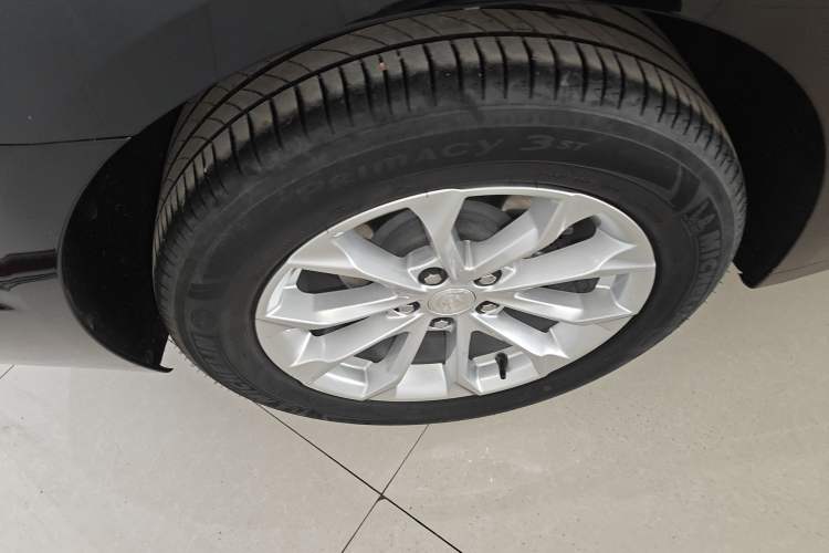 Used Buick LaCrosse 2022 552T Luxury Version