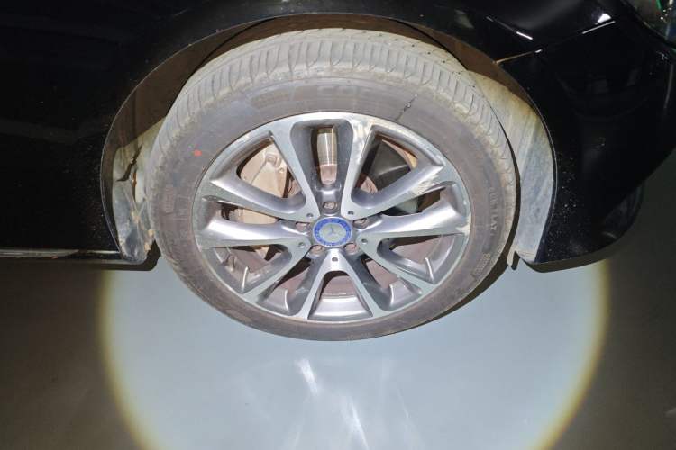 Used Mercedes-Benz E-Class 2016 E 300 L Stylish Model
