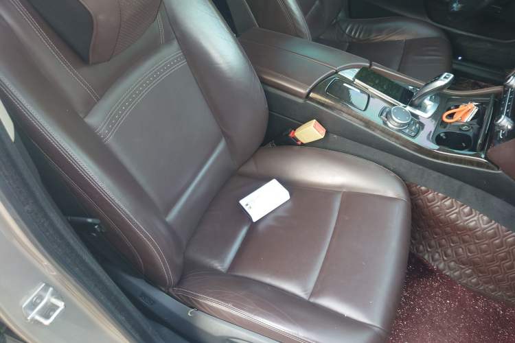 Used BMW 5 Series 2014 525Li Luxury Design Package
