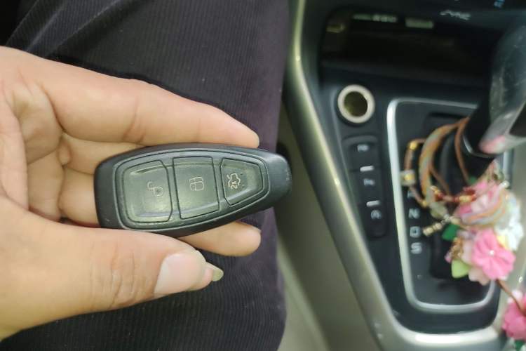 Used Ford Focus 2015 Sedan EcoBoost 180 Automatic Flagship Model
