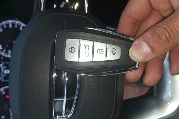 Used Geely Auto Emgrand 2023 4th Generation Champion Edition 1.5L CVT Luxury Model
