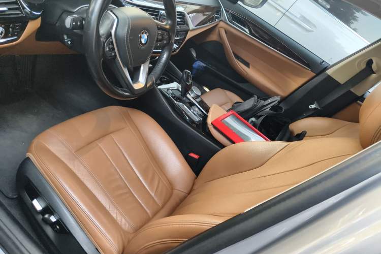 Used BMW 5 Series 2018 528Li Launch Special Edition
