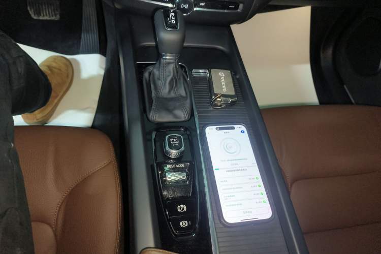 Used Volvo XC60 2021 T5 4x4 Smart Luxury Edition
