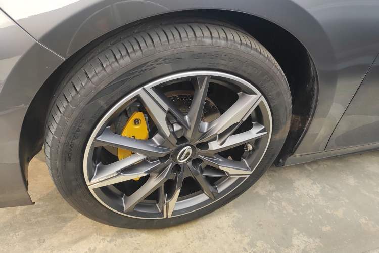 Used GAC Trumpchi EMPOW 2023 270T DCT J16 Version
