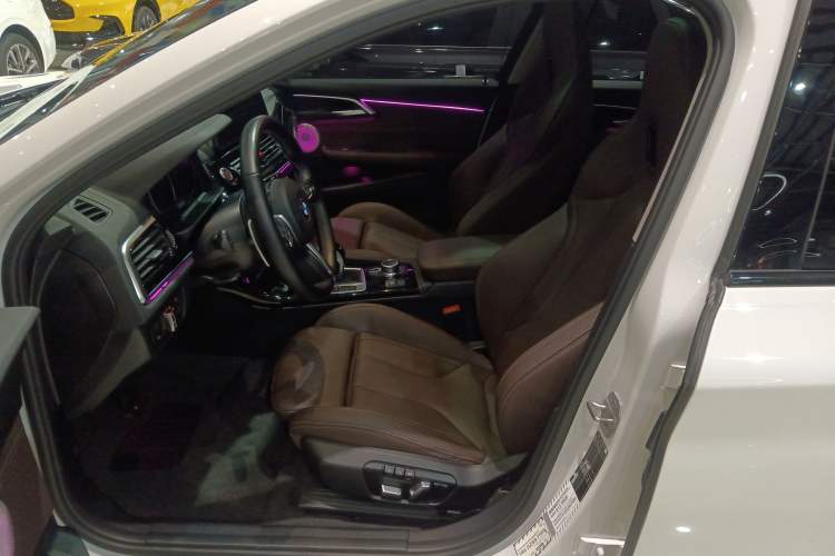 Used BMW 1 Series 2022 125i M Sport Night Edition
