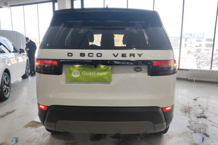 Used Land Rover Discovery 2018 3.0 SC V6 SE