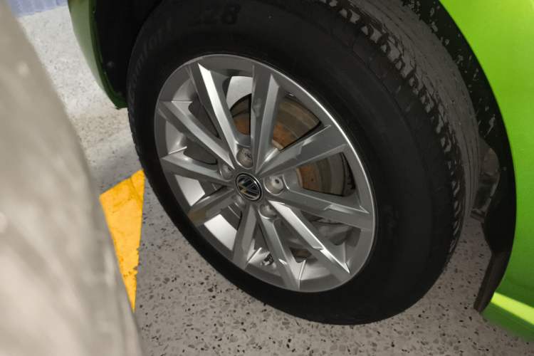 Used Volkswagen Polo 2014 1.6L Automatic Luxury Edition
