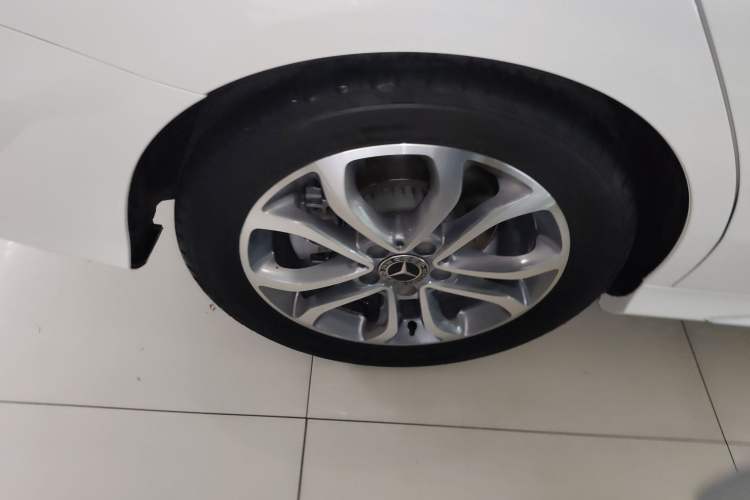 Used Mercedes-Benz C-Class 2017 Restyled C 180 L Fashion Edition Sport Version