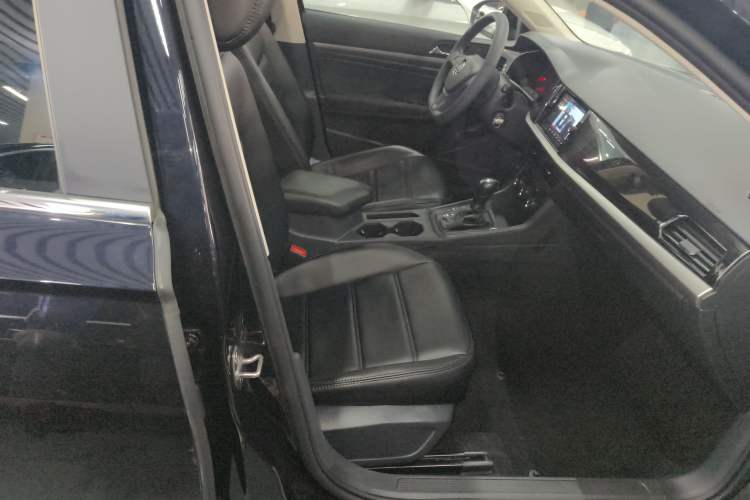 Used Volkswagen Lavida 2019 Lavida Start 1.5L Automatic Trendy Version China VI Standard
