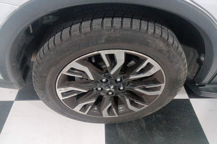 Used Mitsubishi Outlander 2019 2.0L Two-Wheel Drive Comfort Edition 5 Seats China VI Standard
