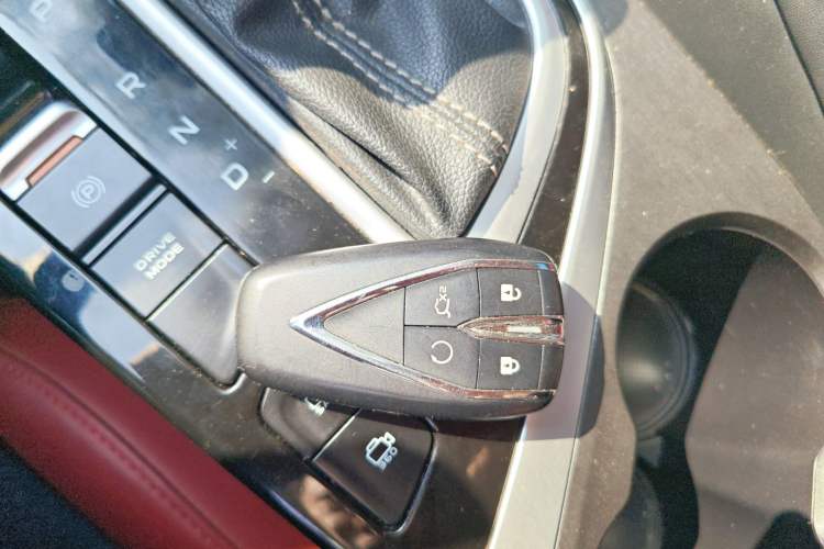 Used Changan Eado 2021 PLUS Blue Whale NE 1.4T GDI DCT Prestige Model
