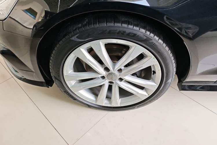 Used Audi A6L 2018 30th Anniversary Edition 35 TFSI Sport Edition
