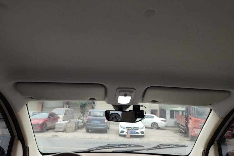 Used Wuling Hongguang MINIEV 2025 Four-Door Version Advanced Edition
