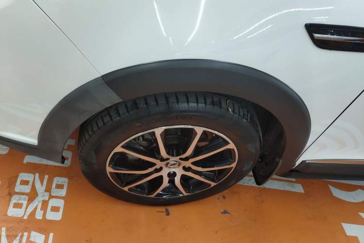 Used FORTHING Joyear X6 2017 Enjoy Series 1.5T CVT Luxury Model