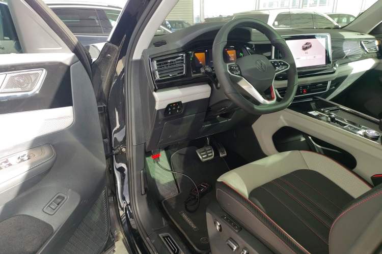 Used Volkswagen Teramont X 2024 380TSI Four-Wheel Drive Longxiang Edition
