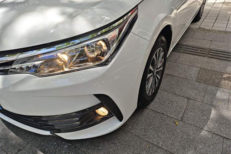 Used Toyota Corolla 2017 Revised Version 1.2T S-CVT GL
