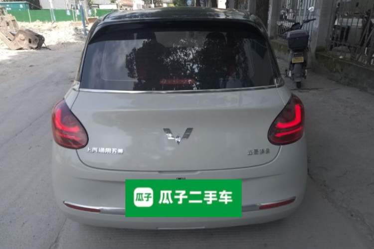 Used Wuling Bingo 2023 333 km Lingxi Connected+ Version
