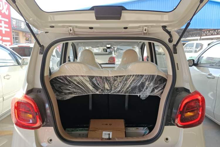 Used Wuling Hongguang MINIEV 2025 Four-Door Version Advanced Edition
