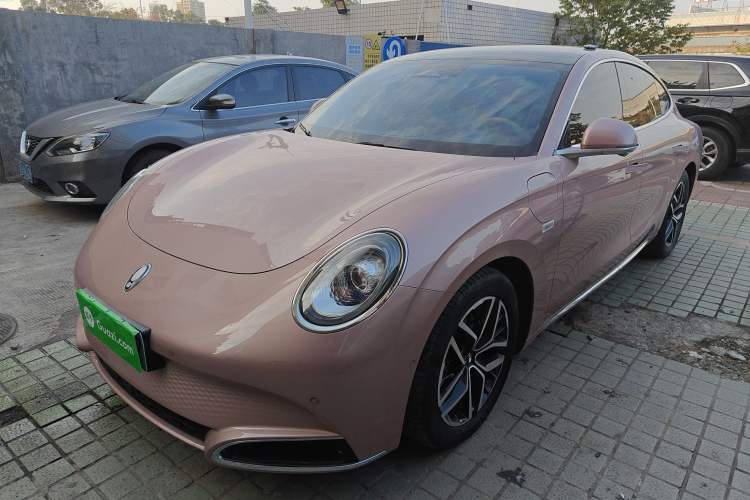 Used ORA Lightning Cat 2022 555 km Luxury Edition