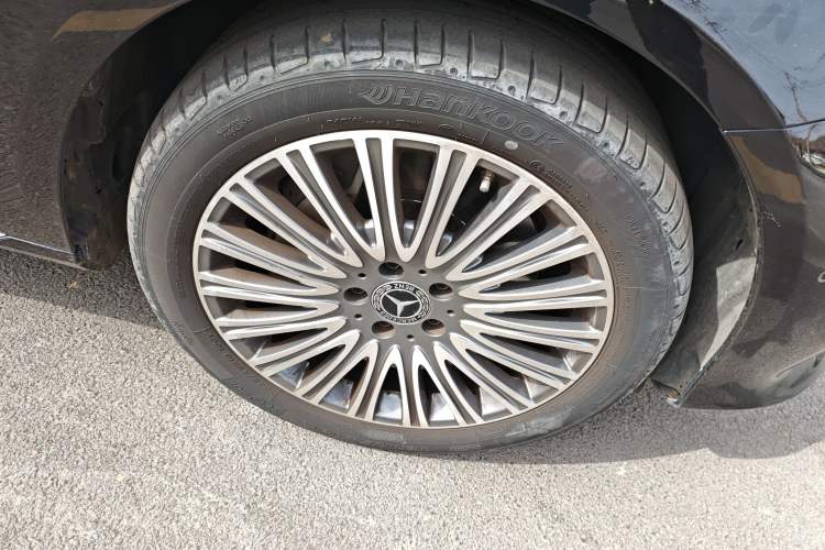 Used Mercedes-Benz E-Class 2020 Facelift E 300 L Stylish Edition
