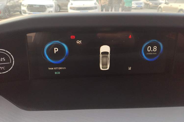 Used Changan UNI-V 2022 1.5T Prestige Version
