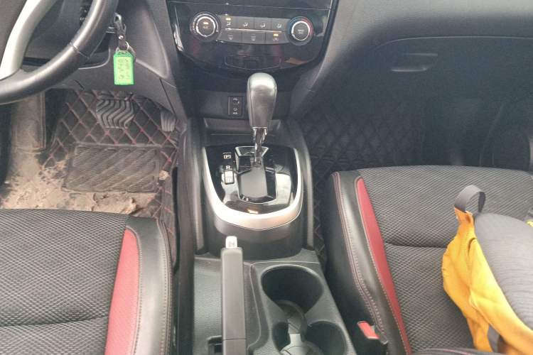 Used Nissan Qashqai 2017 2.0L CVT Smart Enjoyment Version China V Standard
