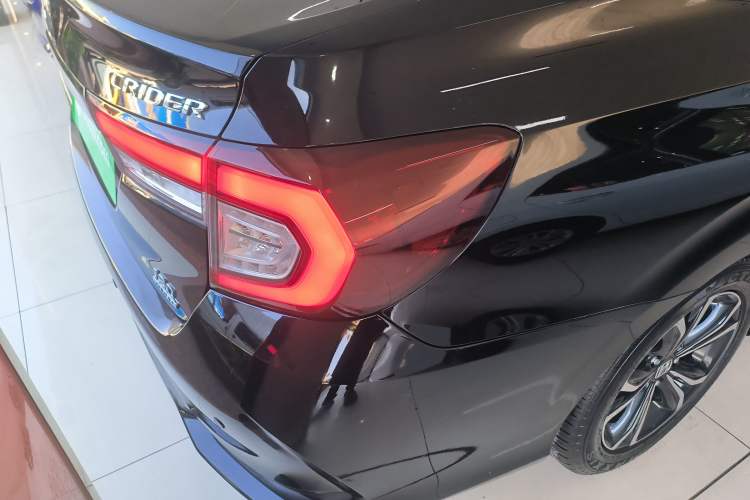 Used Honda Crider 2022 180Turbo CVT Luxury Edition
