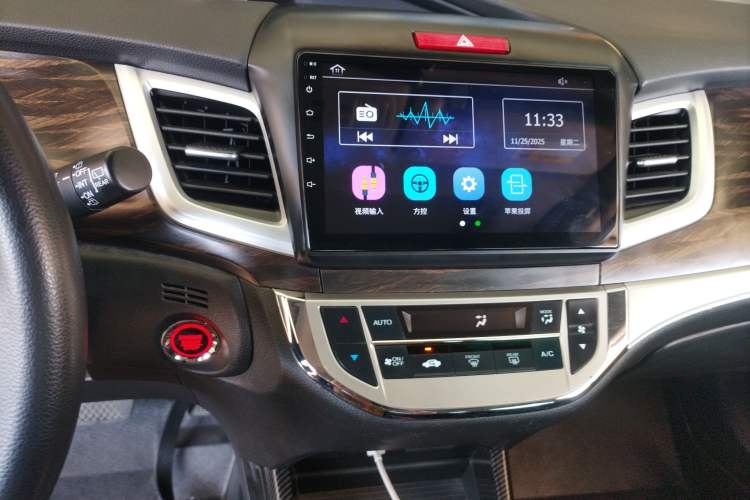 Used Honda Jade 2017 1.8L automatic Comfort version 5 seats
