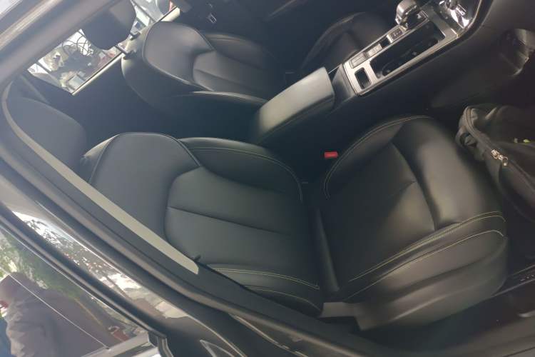 Used Roewe RX5 2021 PLUS 330TGI Automatic National Style Smart Enjoyment Edition
