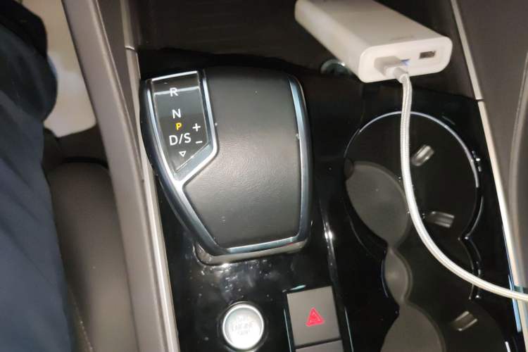 Used Volkswagen Touareg 2022 3.0 TSI Luxury Edition Black Diamond Sport Package
