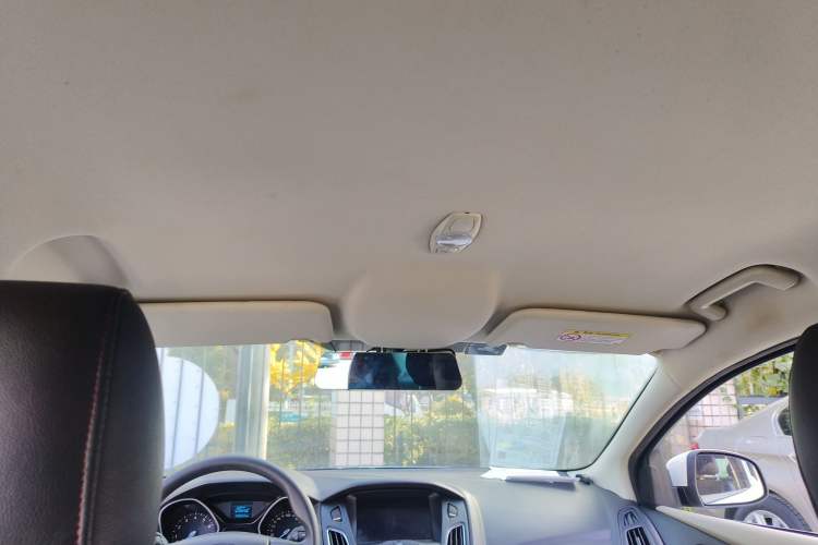 Used Ford Focus 2017 Sedan 1.6L Automatic Comfort Plus SmartDrive Edition
