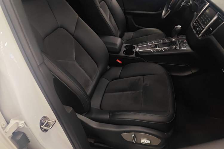 Used Porsche Macan 2016 Macan 2.0T
