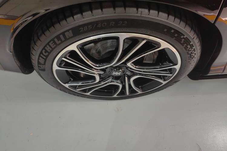 Used  LS7 2025 New Edition Ultra
