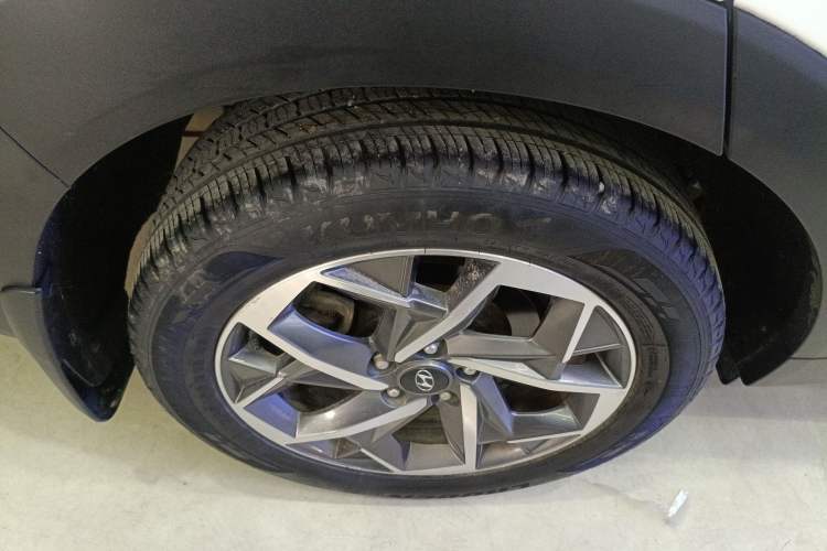 Used Hyundai Tucson 2019 280TGDi Dual-Clutch Two-Wheel Drive Fashion Edition China V Standard
