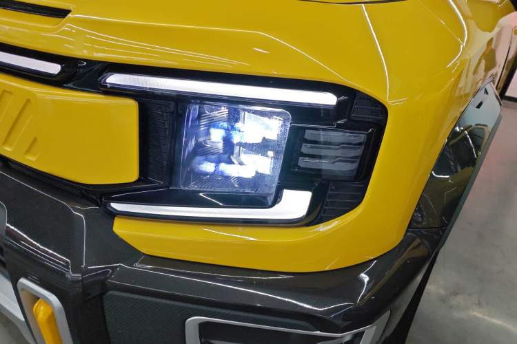 Used  G318 2025 Worry-Free Adventure Edition Four-Wheel Drive Secret Realm Version