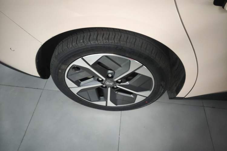 Used XPeng MONA M03 2024 620 with Ultra-Long Range