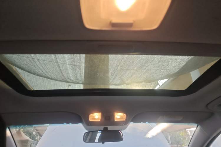 Used Hyundai Elantra 2016 1.4T Dual-Clutch Xuan Dong · Dynamic Version
