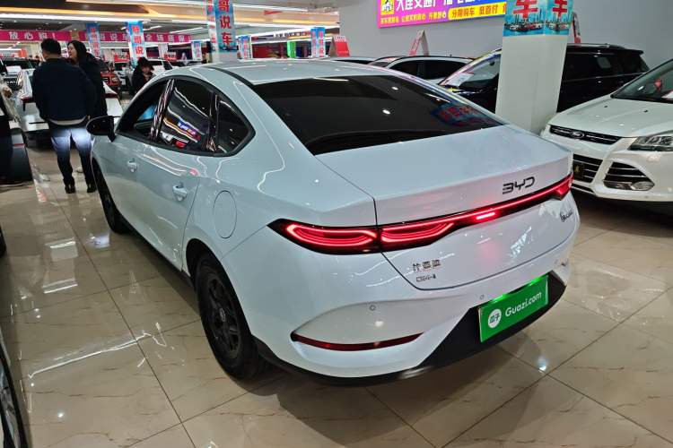 Used BYD Qin PLUS 2025 DM-i Smart Drive 55KM Leading Model