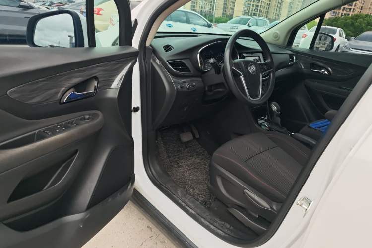 Used Buick Encore 2018 18T Automatic Two-Wheel Drive Urban Leading Model
