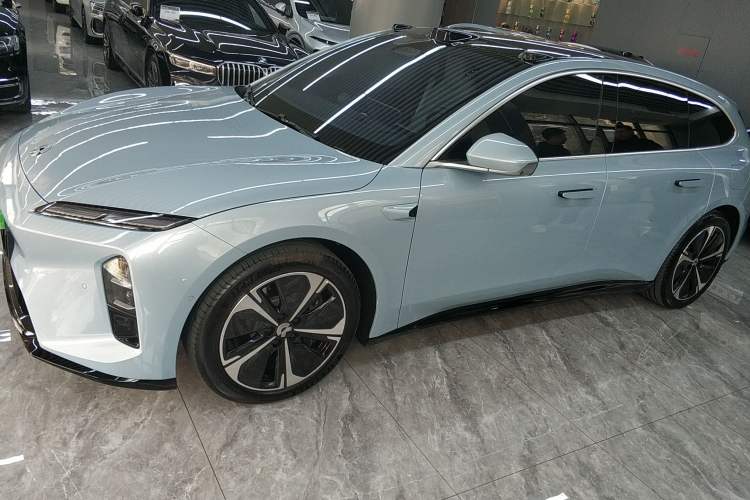 Used Nio ET5T 2025 75 kWh Touring
